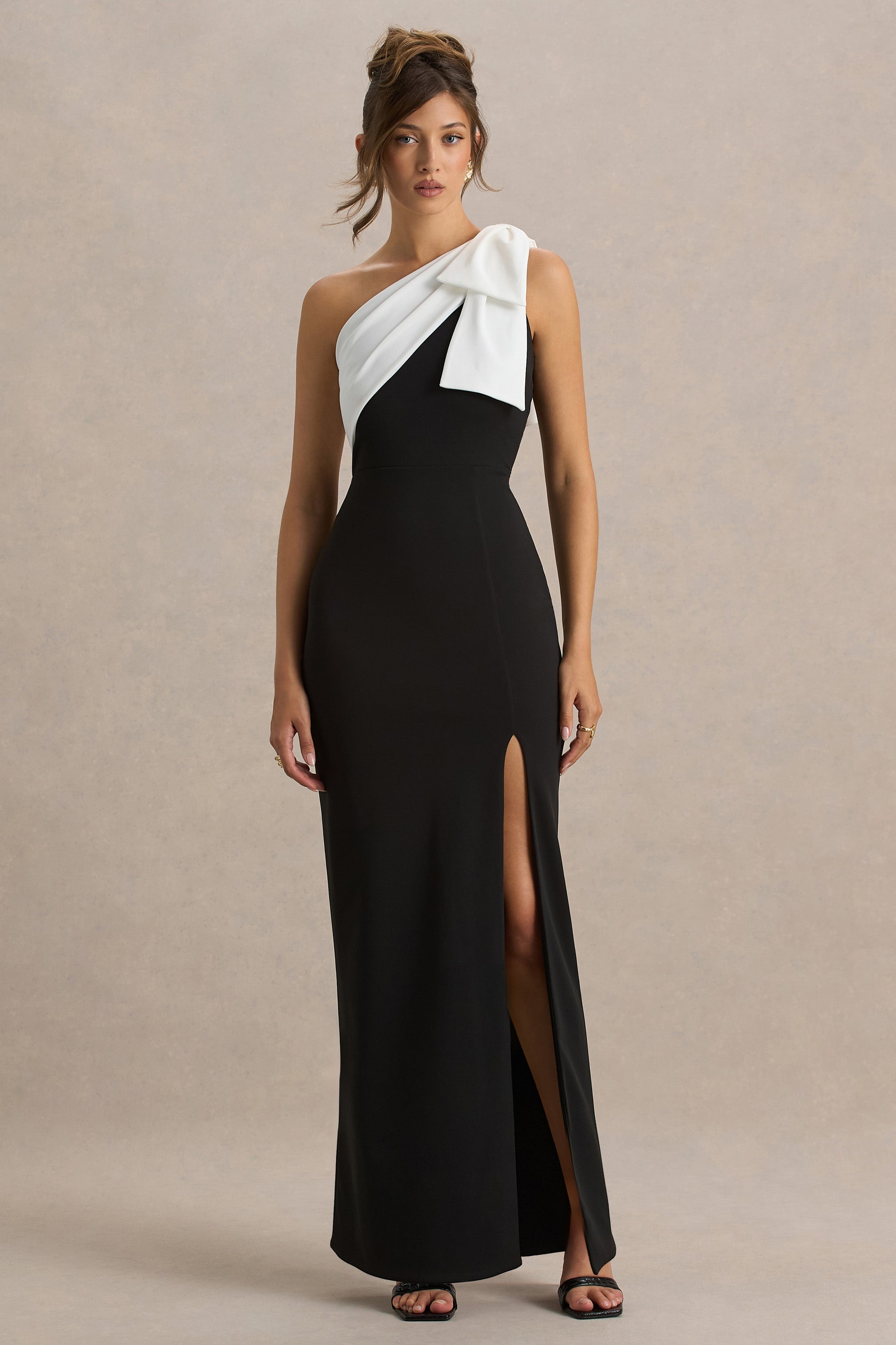 Kiri | Black & White One-Shoulder Bow Maxi Dress